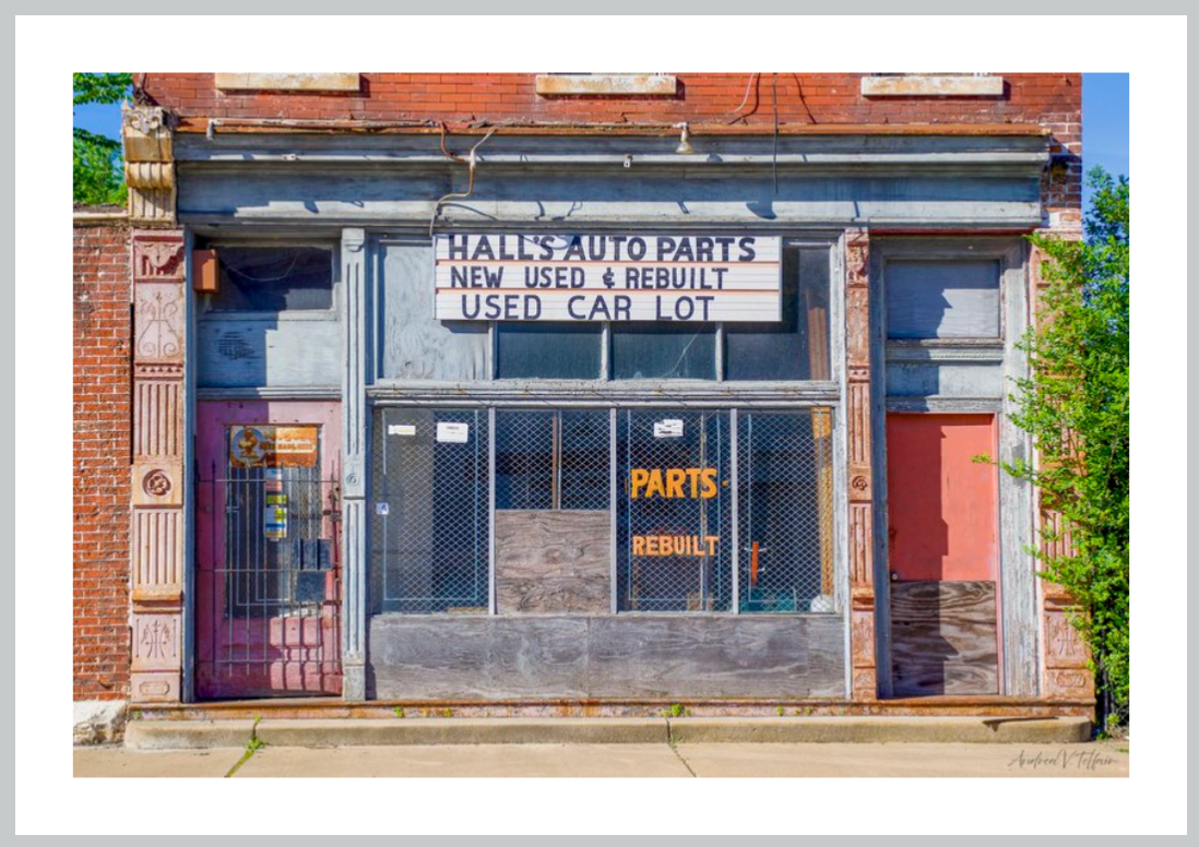 STRFT Halls Auto Parts